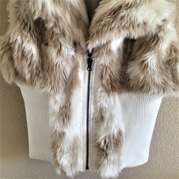 Ashley Premium Fur Vest - Picture 3 of 7